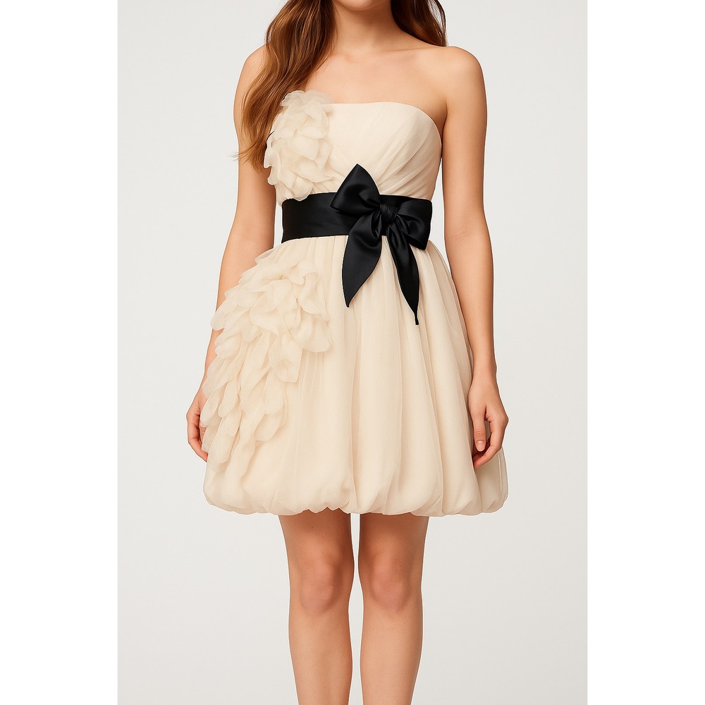 Vera Wang Strapless Cocktail Dress in Ivory without Black Sash